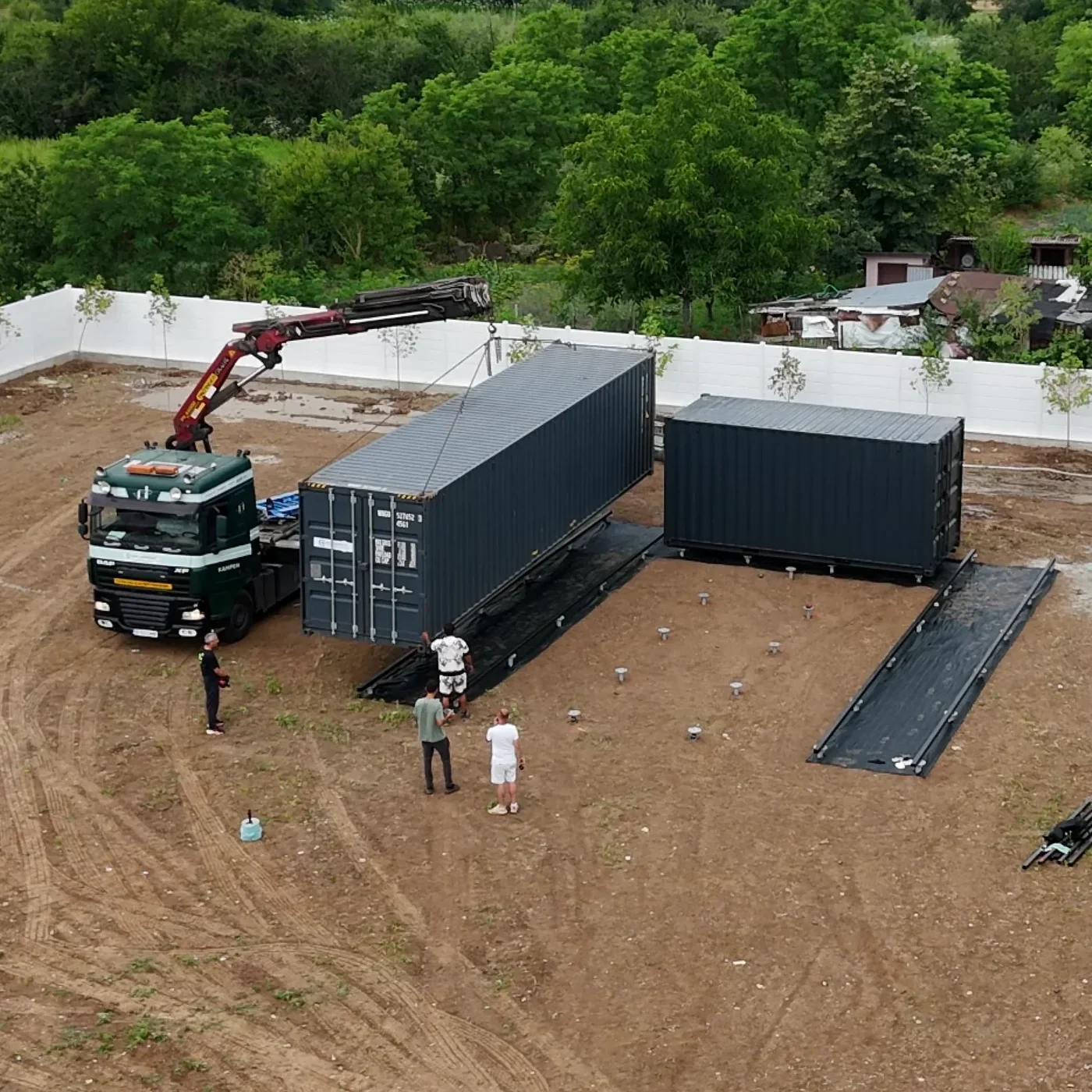 Container installation on MARTETIC screw foundations